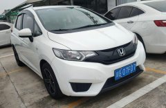 2017年6月上户，本田飞度，原车一手0过户，1.​‌‌5自