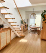 热门新上 南朝向2居室 户型方正 低层楼层 空中花园