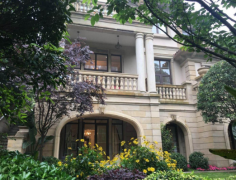 热门新上 南朝向5居室 户型方正 低层楼层